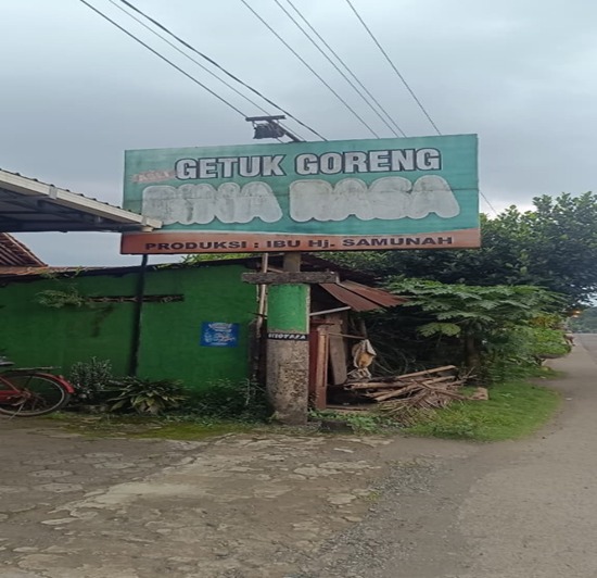 Fried getuk making process in Sokaraja