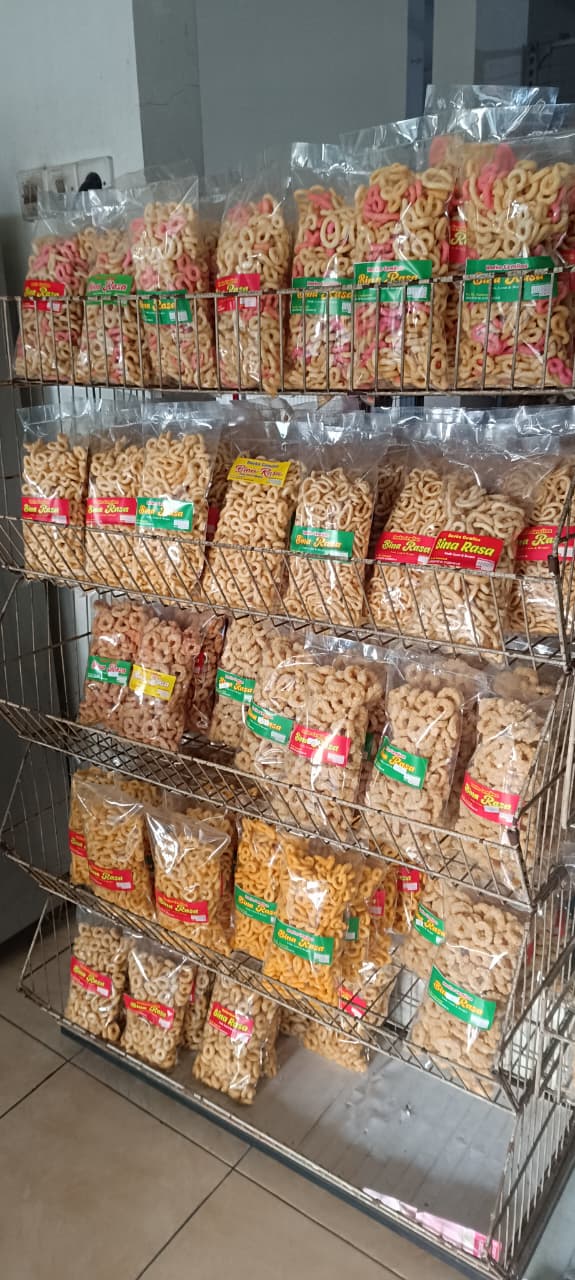 Bina Rasa snack rack with assorted crackers and snacks